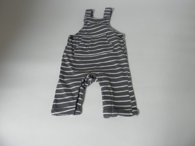 Hlačke z naramnicami matalan 0-3m,3,90E
