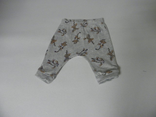 Hlačke disney baby 0-3m,2,30E