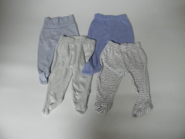 Komplet hlačk na stoplace george,hm..0-3m,6,90E