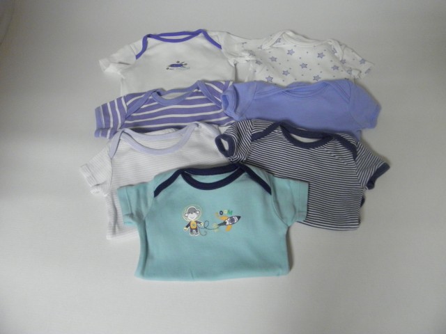 Komplet bodyjev 0-3m,9,90E