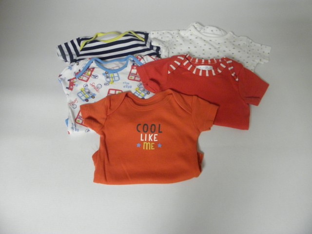 Komplet bodyjev 0-3m,7,80E
