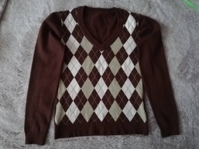 Dekliški pulover ca 146-152, 3 €