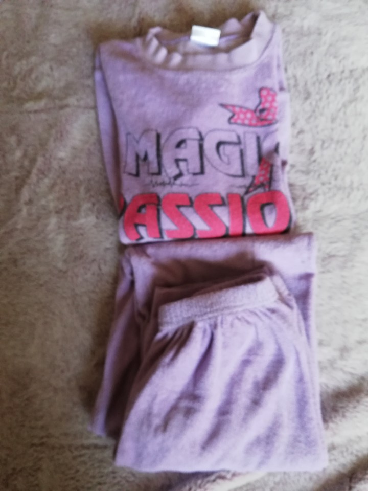 Dekliška pižama Merot  146 152 - 5  €