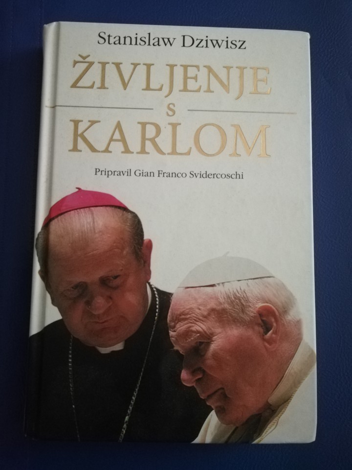 Stanislaw Dziwisz: Življenje s Karlom