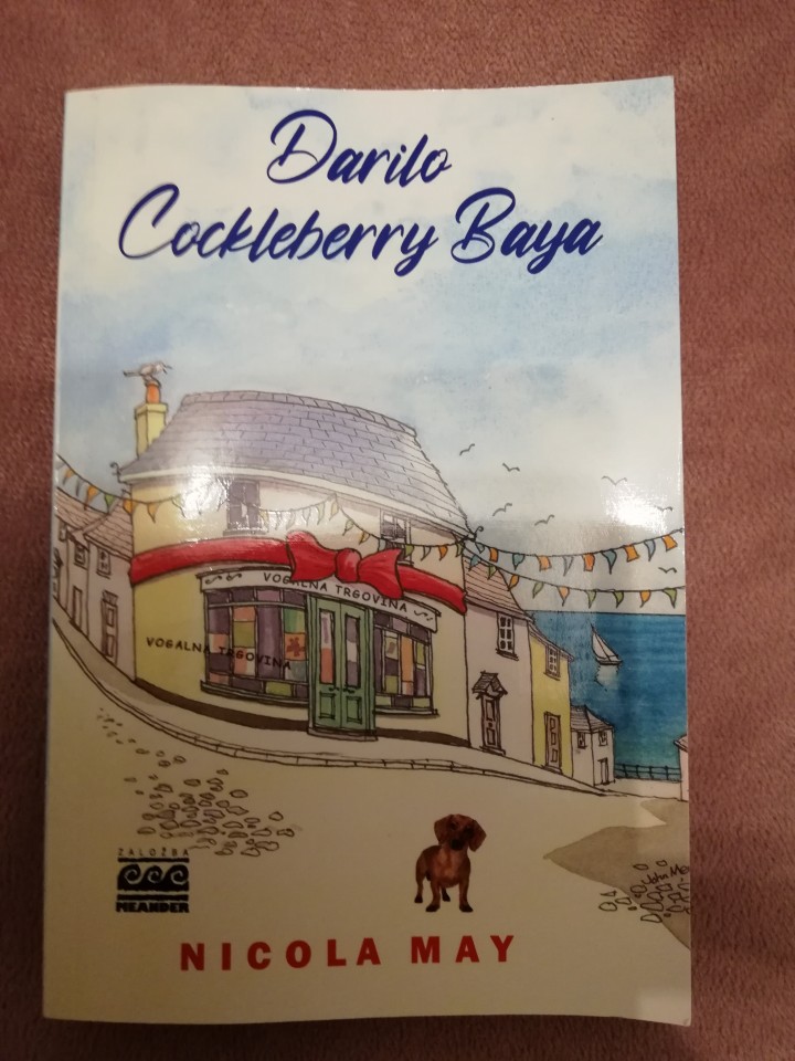Nicola May: DARILO COCKLEBERY BAYA