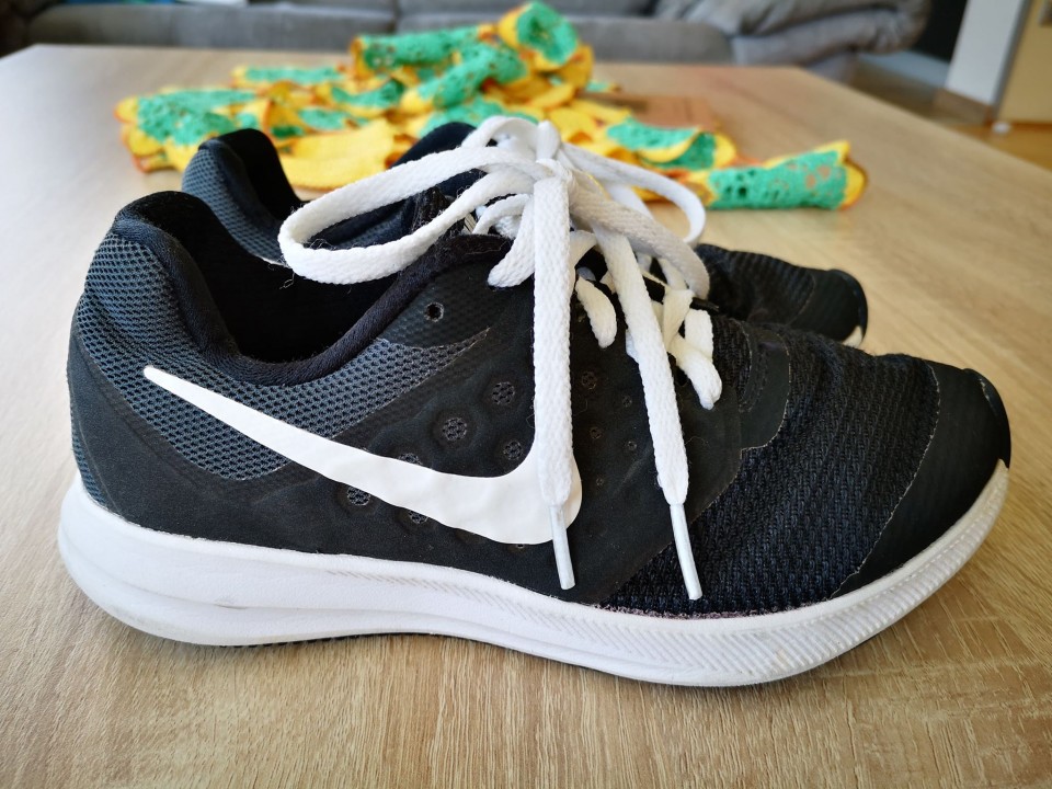 Športni copati Nike št. 35,5 - foto povečava