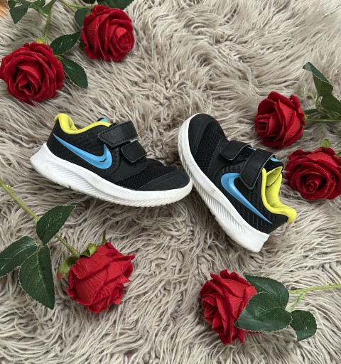 Superge - NIKE  št. 23.5  (13cm)