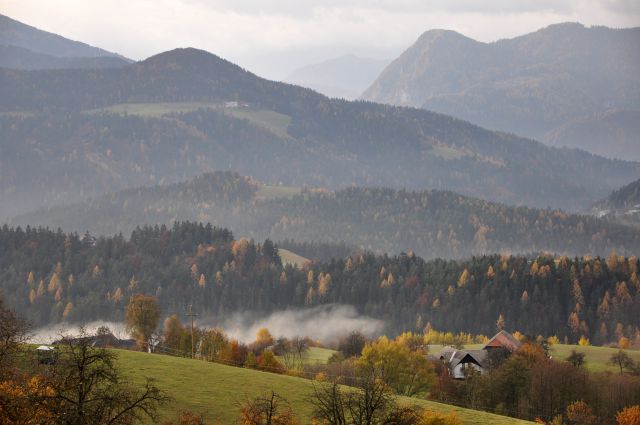 Oglejmo si Slovenijo 2 - foto