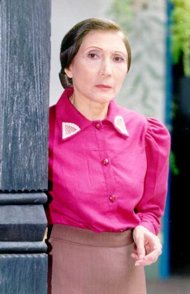 Elisa Stella - Doña Elena - foto povečava