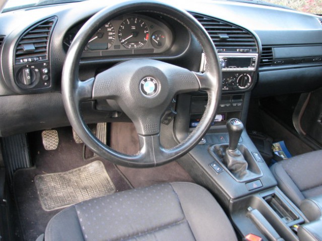 Bmw 325 - foto