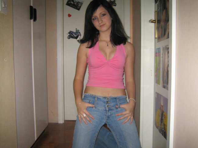 D3m0nkica - foto povečava