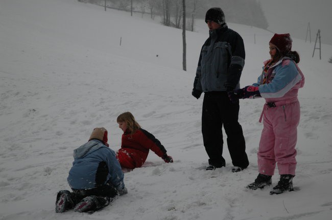 ZIMOVANJE SKOMARJE 2006 - foto povečava