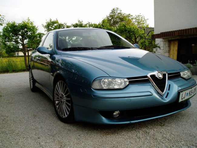 Alfa 156 - foto povečava