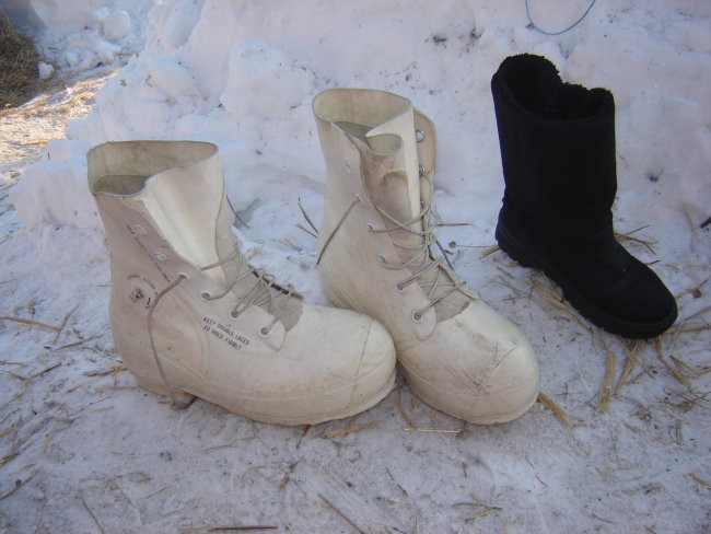 Moji škornji iz Aljaske napolnjeni s plinom zdržijo do minus70, darilo prijatelja Thijs-a 