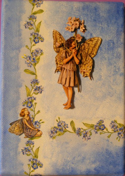 Platno s servetkom, stoječa cvetna vila - spominčica ja 3D tehnika, metuljčica spodaj je s