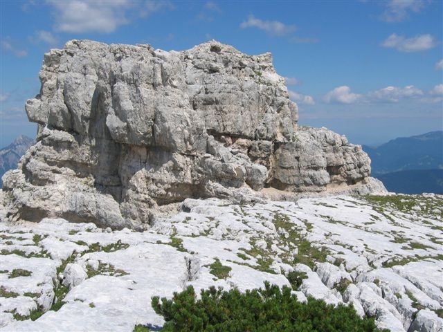 Pogled s plesišča na Spodnjo Vrbanovo špico