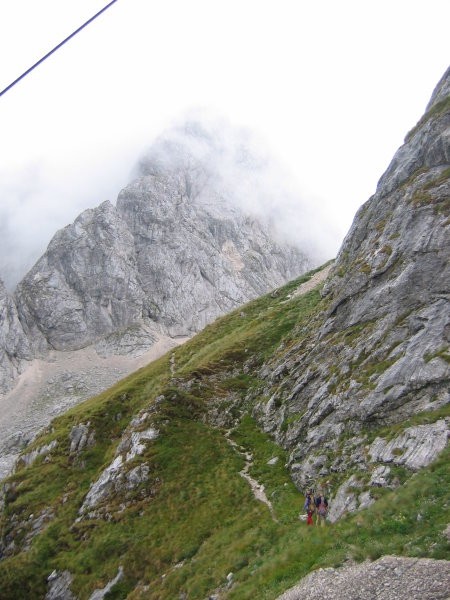Alpinista sta naskočila Pelc nad Klonicami