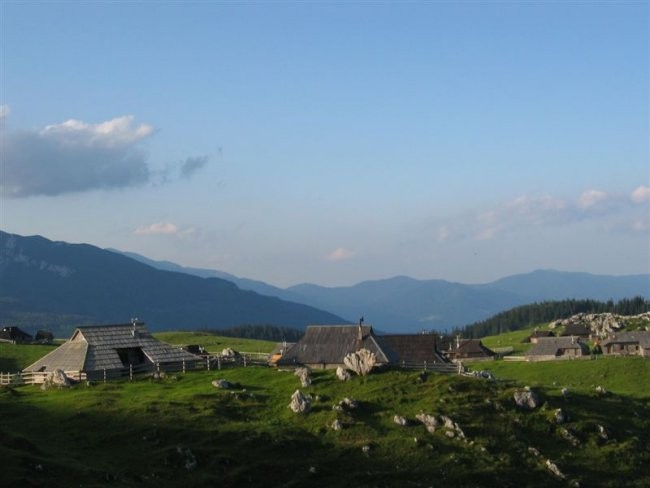 Velika planina 1666 m; 22-25. 6. 2007 - foto povečava