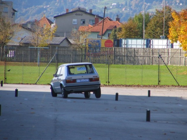 Avto slalom Maribor 23.10.2005 - foto
