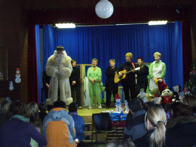 Obisk Dedka Mraza v Zavodnji - foto