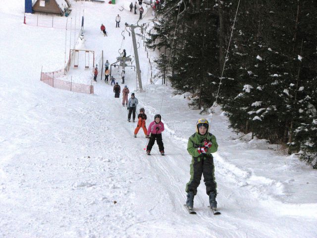 Šola smučanja za otroke v Zavodnjah - foto