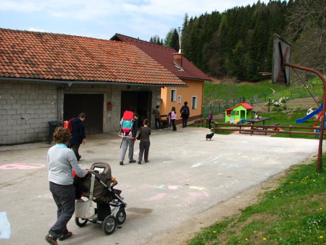 DPM Zavodnje Pohod  27.4.2010 - foto