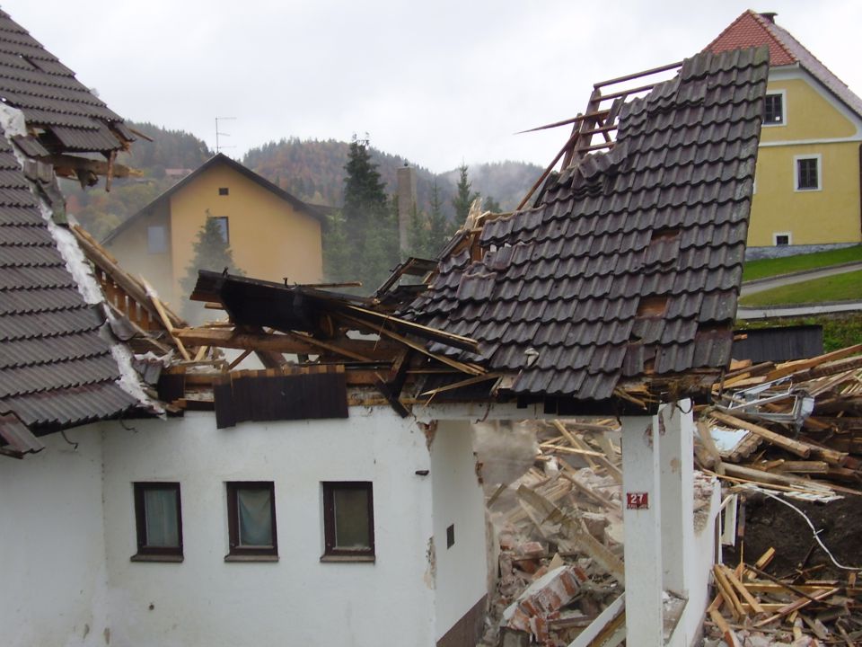 Šola Zavodnje - foto povečava