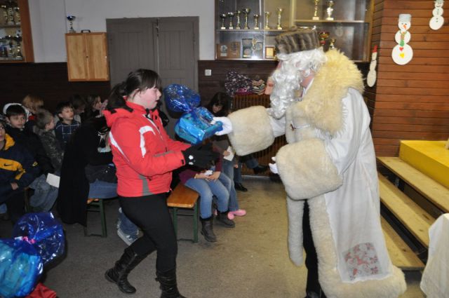 Obisk Dedka Mraza v Zavodnjah 2010 - foto