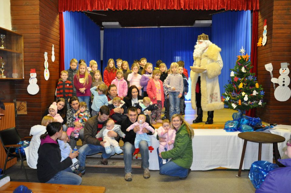 Obisk Dedka Mraza v Zavodnjah 2010 - foto povečava