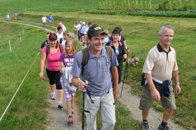 Piknik Kulturnega društva Zavodnje  - foto