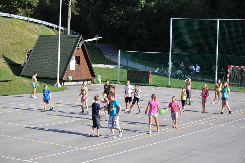 Društvo Prijateljev Mladine 24.8.2012 - foto povečava