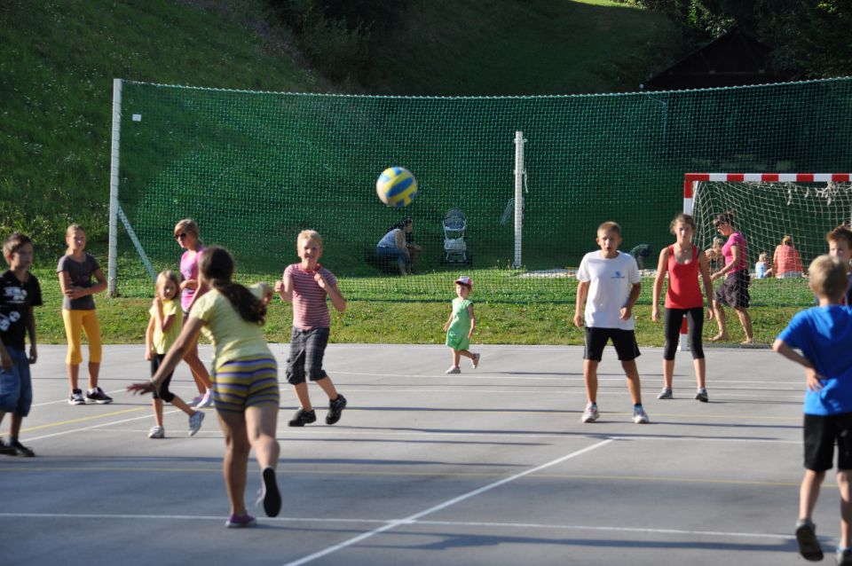 Društvo Prijateljev Mladine 24.8.2012 - foto povečava