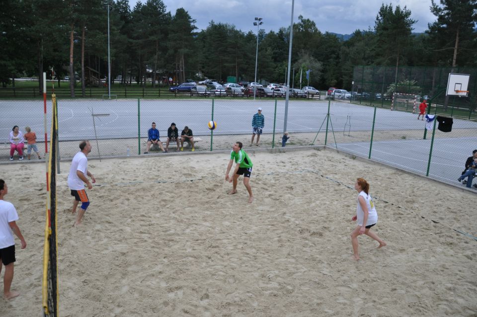 Odbojka na mivki žrebane trojke Varpolje 2012 - foto povečava