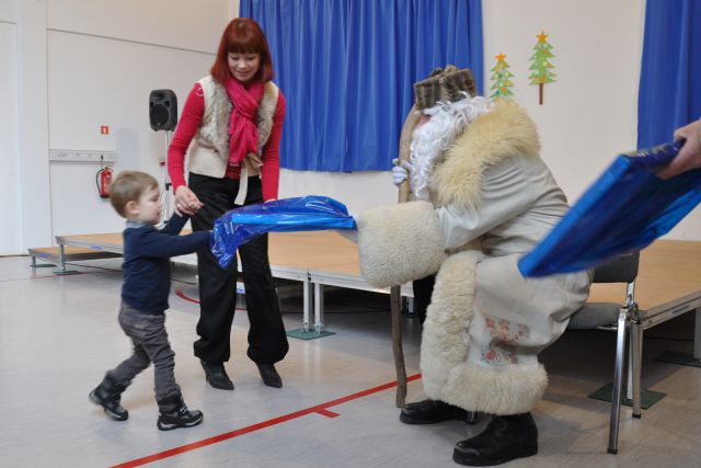 Dedek Mraz Zavodnje 16.12.2012 - foto