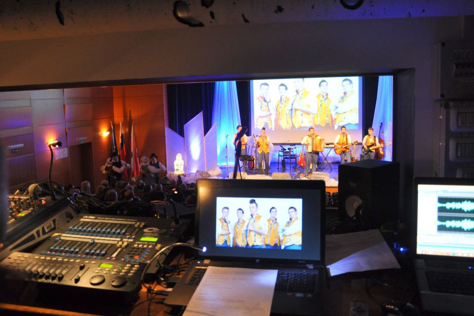 Koncert tapravi faloti 2014 - foto povečava