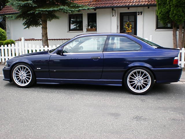 Bmw 325i - foto