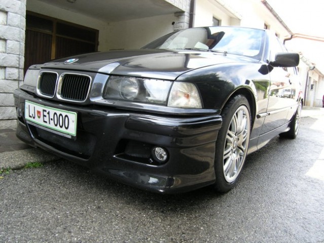 Bmw 325i - foto