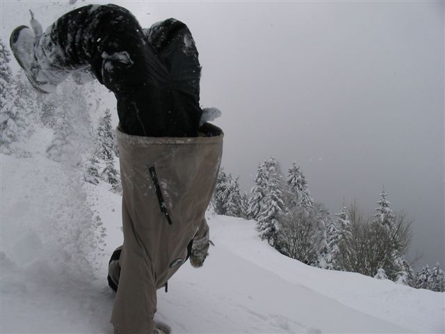 Snowboarding triki - foto