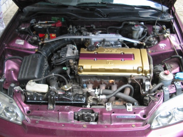 Predelan motor H Coupe-> B16B - foto povečava