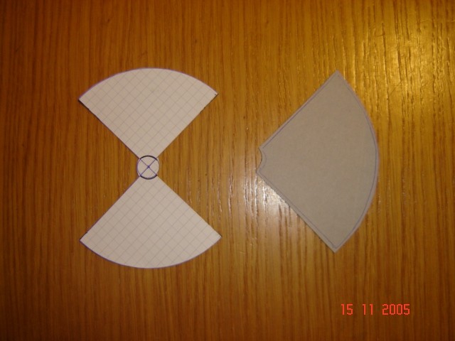 šablona za lažjo razdelitev CD-ja na 4 dele in za ovitek iz riževega papirja