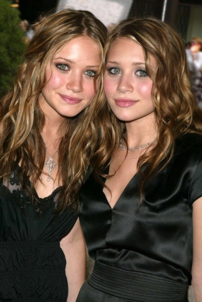 Olsen twins - foto povečava