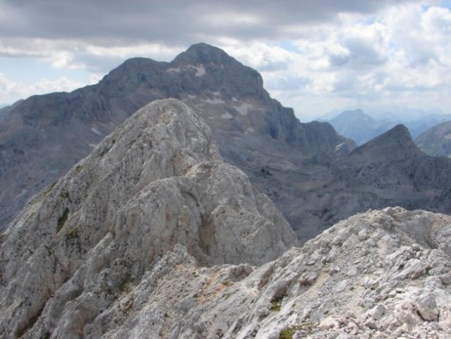 S vrha Rjavine (2532m) prema Triglavu