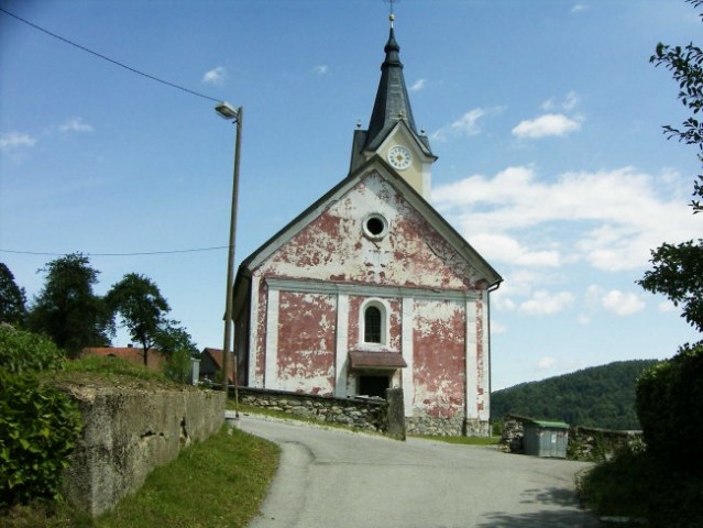Cerkev na Podrebri