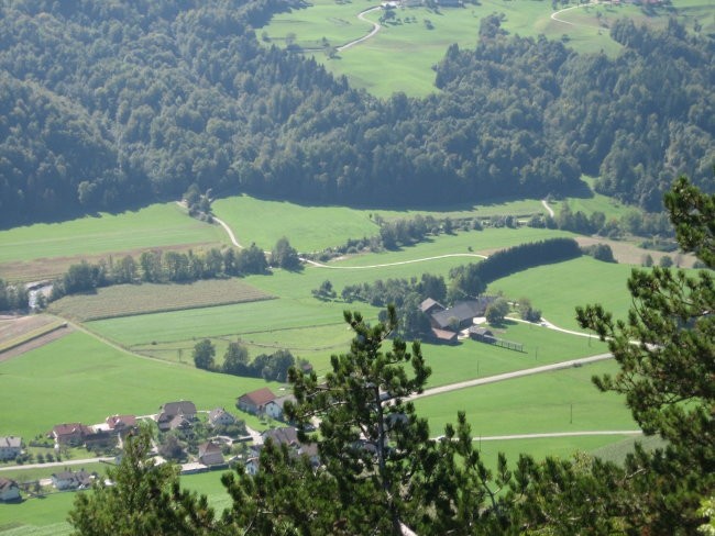 Polhov Gradec z okolico - foto povečava