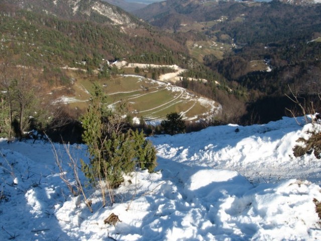 Grmada 899m in Tošč 1021m - foto