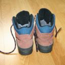 pohodni čevlji Alpina sympatex št. 35,  9€