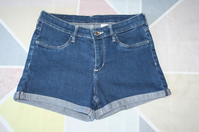 Jeans kratke hlače H&M 152, nove, 7€