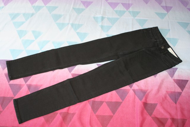 Nove jeans hlače esmara št. 34 (xs) slim fit,  5€