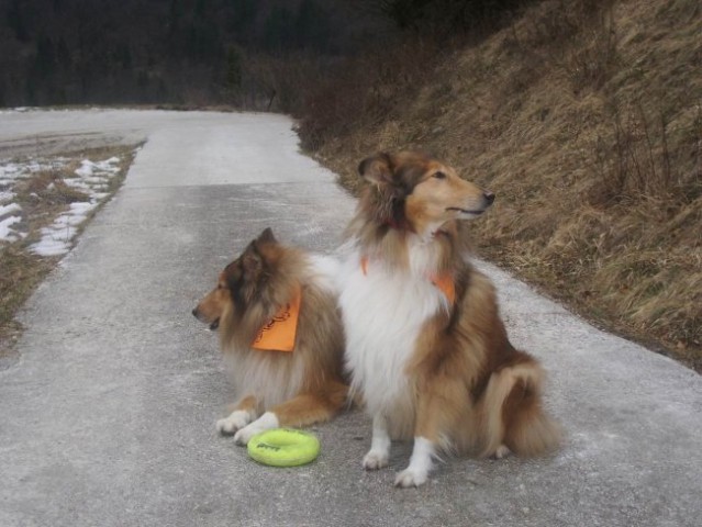 Kala in Runo na sprehodu - foto