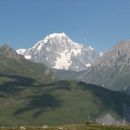 V ozadju Mont Blanc